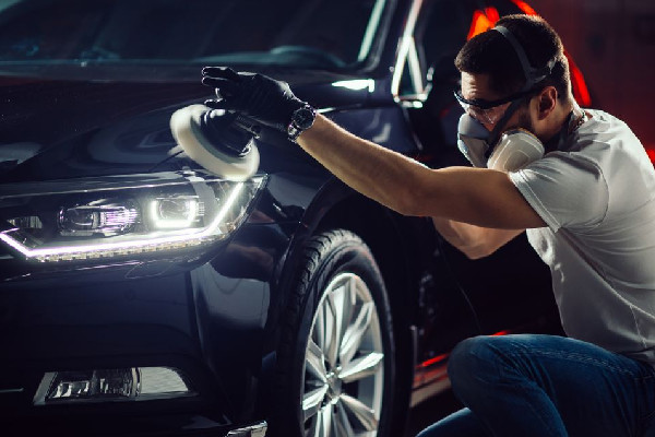 Reemplaza un faro de tu auto en 4 pasos como un pro