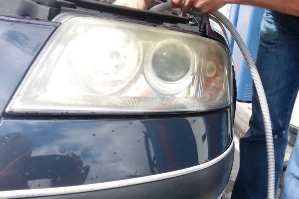 Lo que necesitas saber para cambiar el faro en menos de 5 minutos